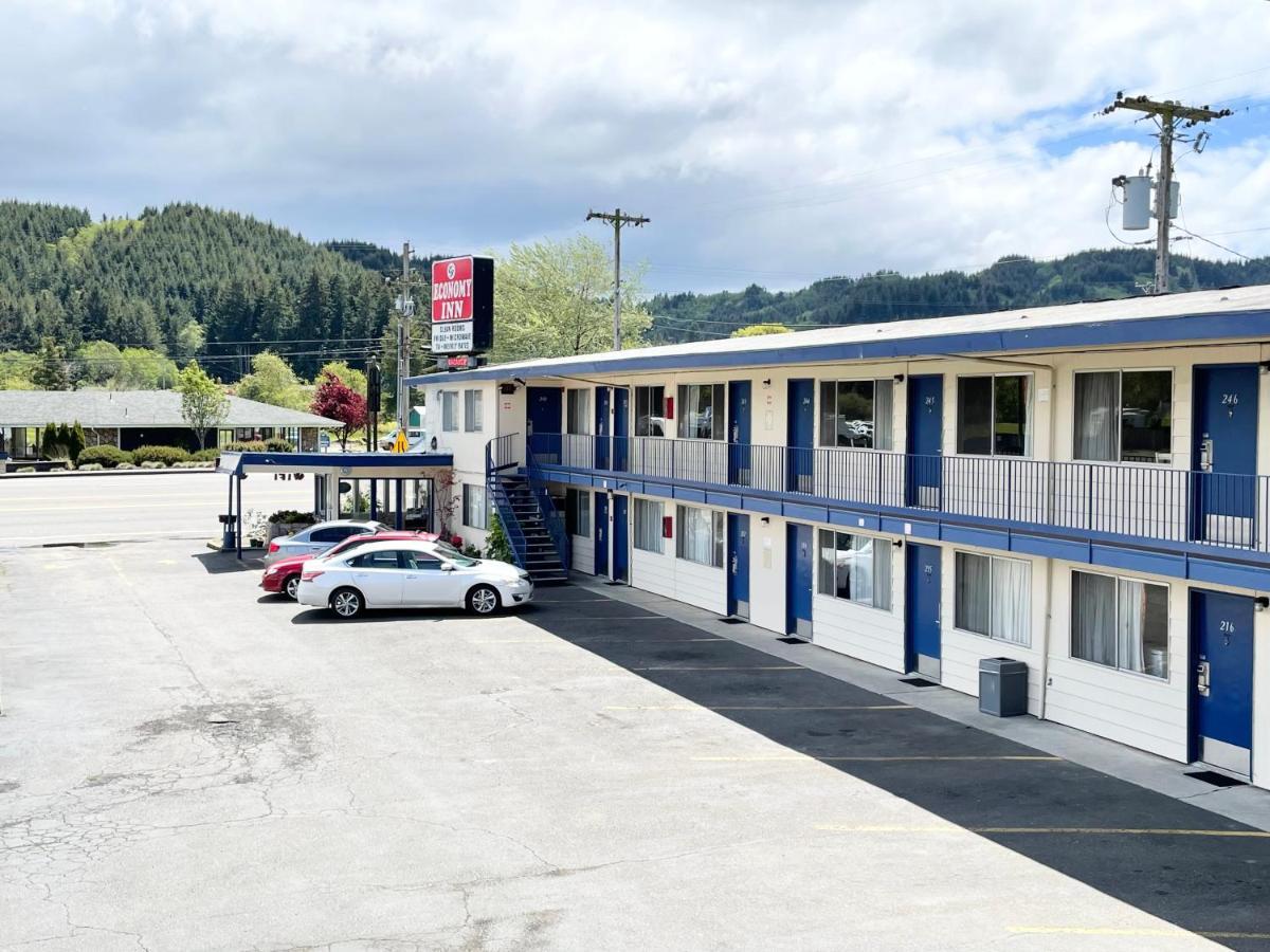 Economy Inn Reedsport Eksteriør billede